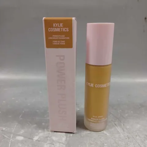 BOXED KYLIE COSMETICS POWER PLUSH LONGWEAR FOUNDATION IN 7W 30ML