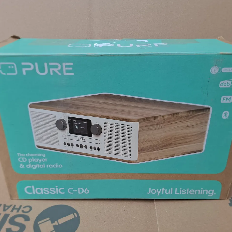 BOXED PURE CLASSIC C-D6 CD PLAYER & DIGITAL RADIO