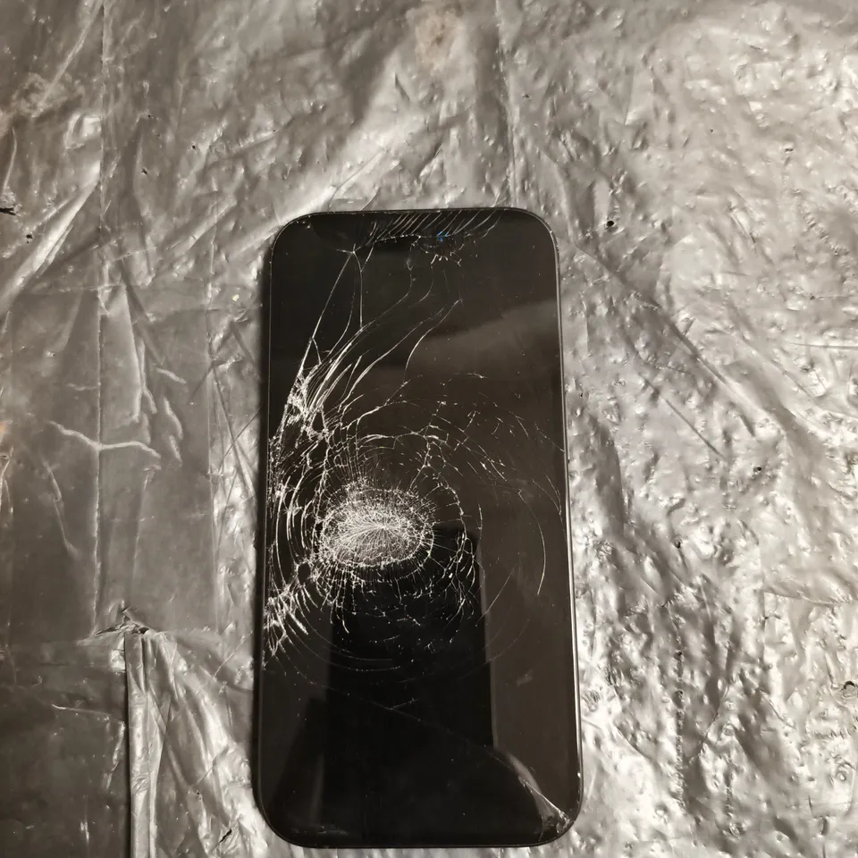 APPLIE IPHONE  - BLACK - MODEL UNSPECIFIED