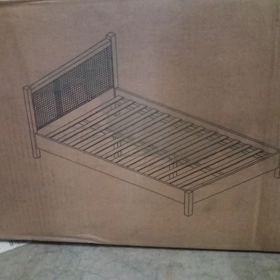 BOXED BIRLEA 180cm SCANDI SPINDLE BED - BLACK // 6' SUPERKING (3 BOXES)