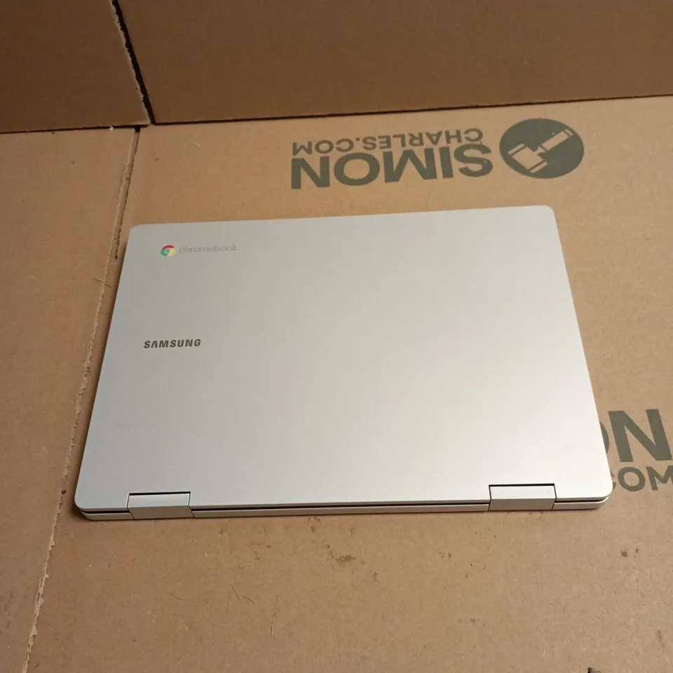 SAMSUNG CHROMEBOOK UNBOXED SILVER
