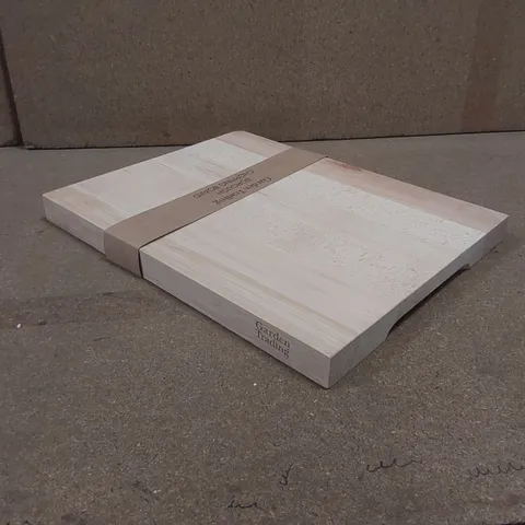 BOROUGH CHOPPING BOARD LARGE NATURAL BEECH