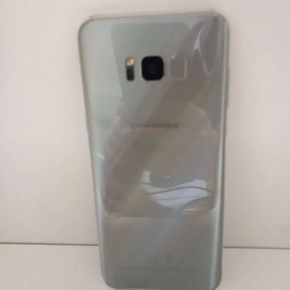 BOXED SAMSUNG GALAXY S8+ MOBILE PHONE