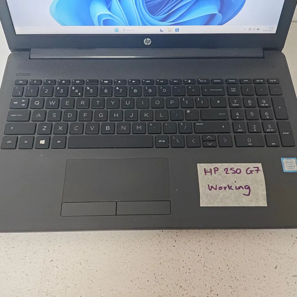 UNBOXED HP 250 G7 INTEL I5 8TH GEN LAPTOP IN GREY