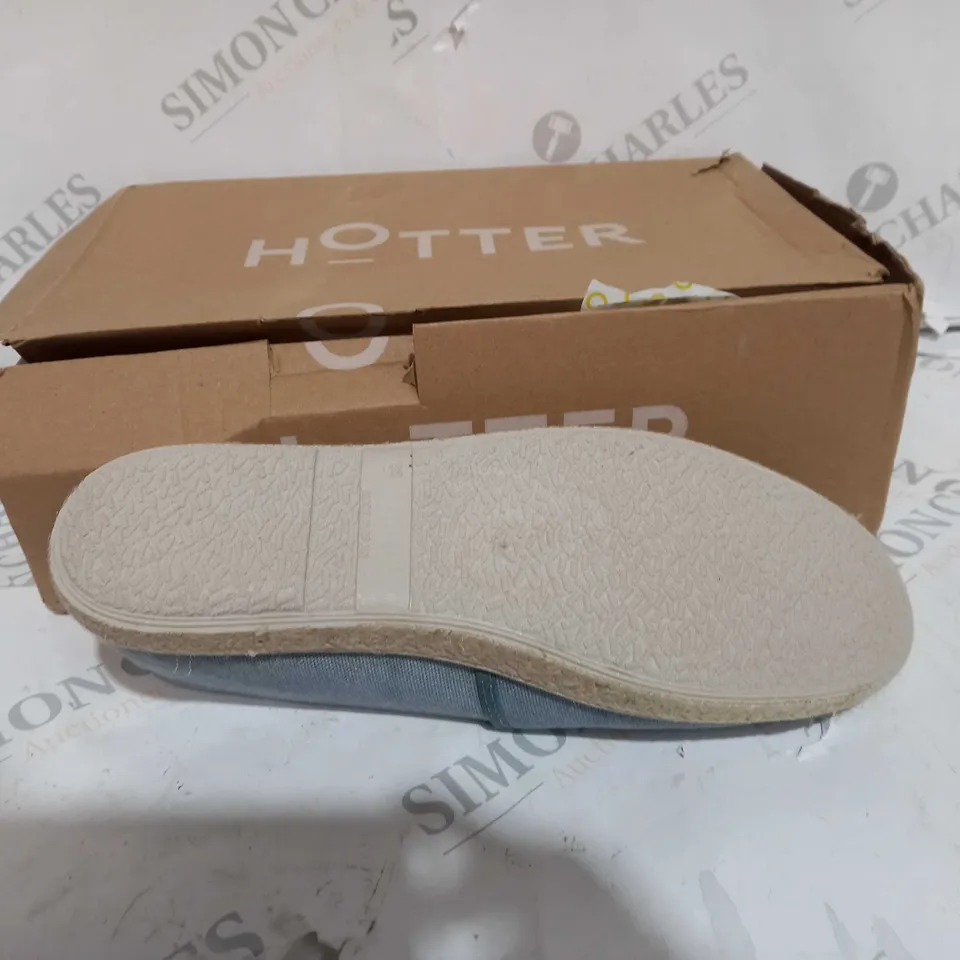 BOXED ROBYN II SHOES SAGE COLOURED PUMPS - UK SIZE 6