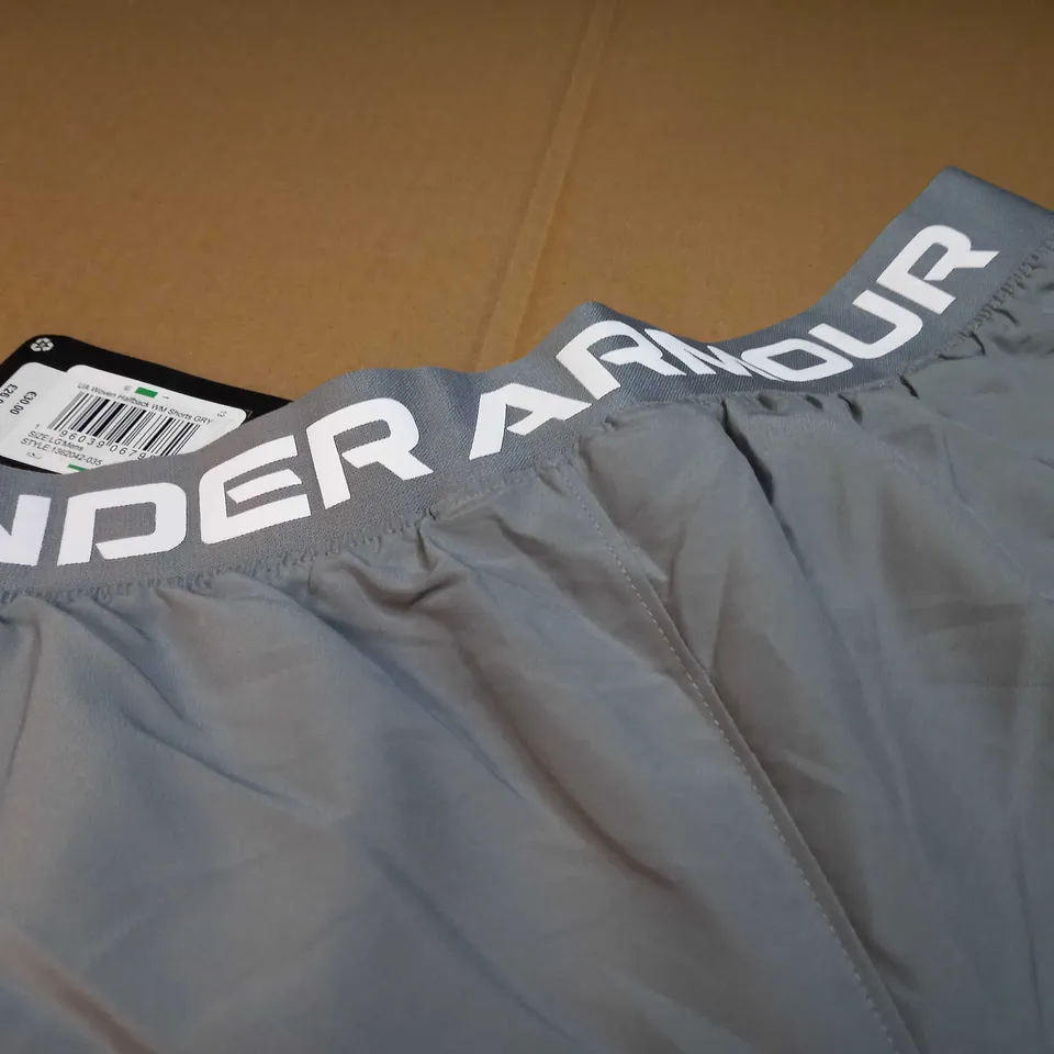 UNDER ARMOUR GREY SPORTS SHORTS - LARGE