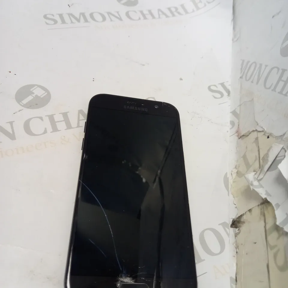 SAMSUNG PHONE BLACK