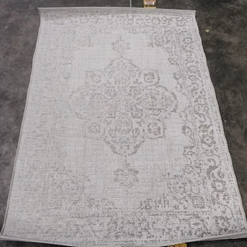 BRIERFIELD INDOOR AND OUTDOOR FLATWEAVE BEIGE RUG APPROXIMATELY 170X120CM