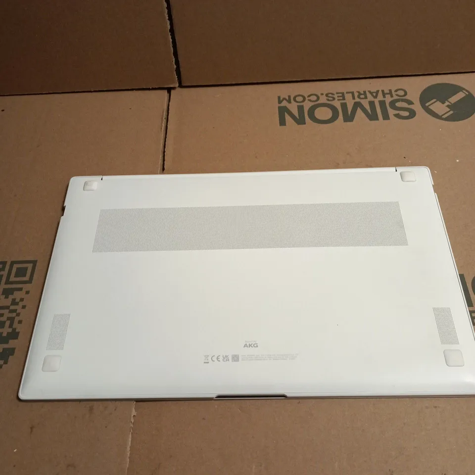 SAMSUNG GALAXY LAPTOP UNBOXED NO ACCESSORIES 