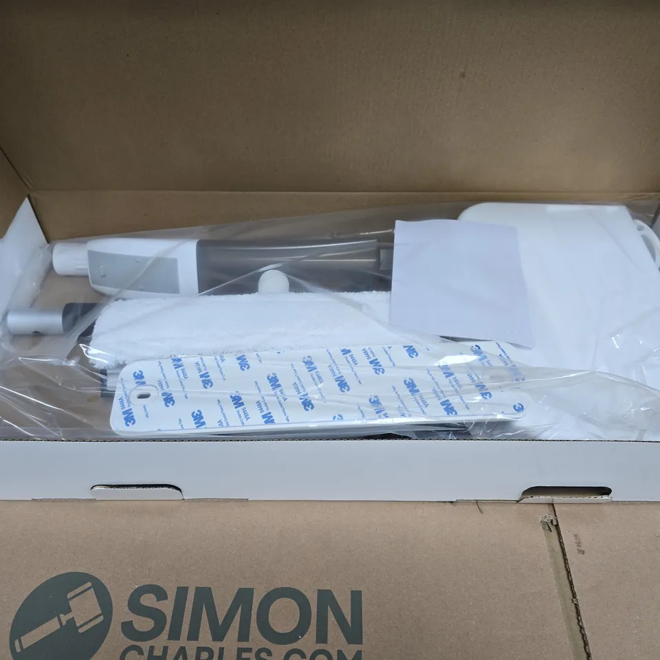 BLISS & BEYOND 5 IN 1 HOUSEHOLD CLEANING FLIP-FLOP MOP SET