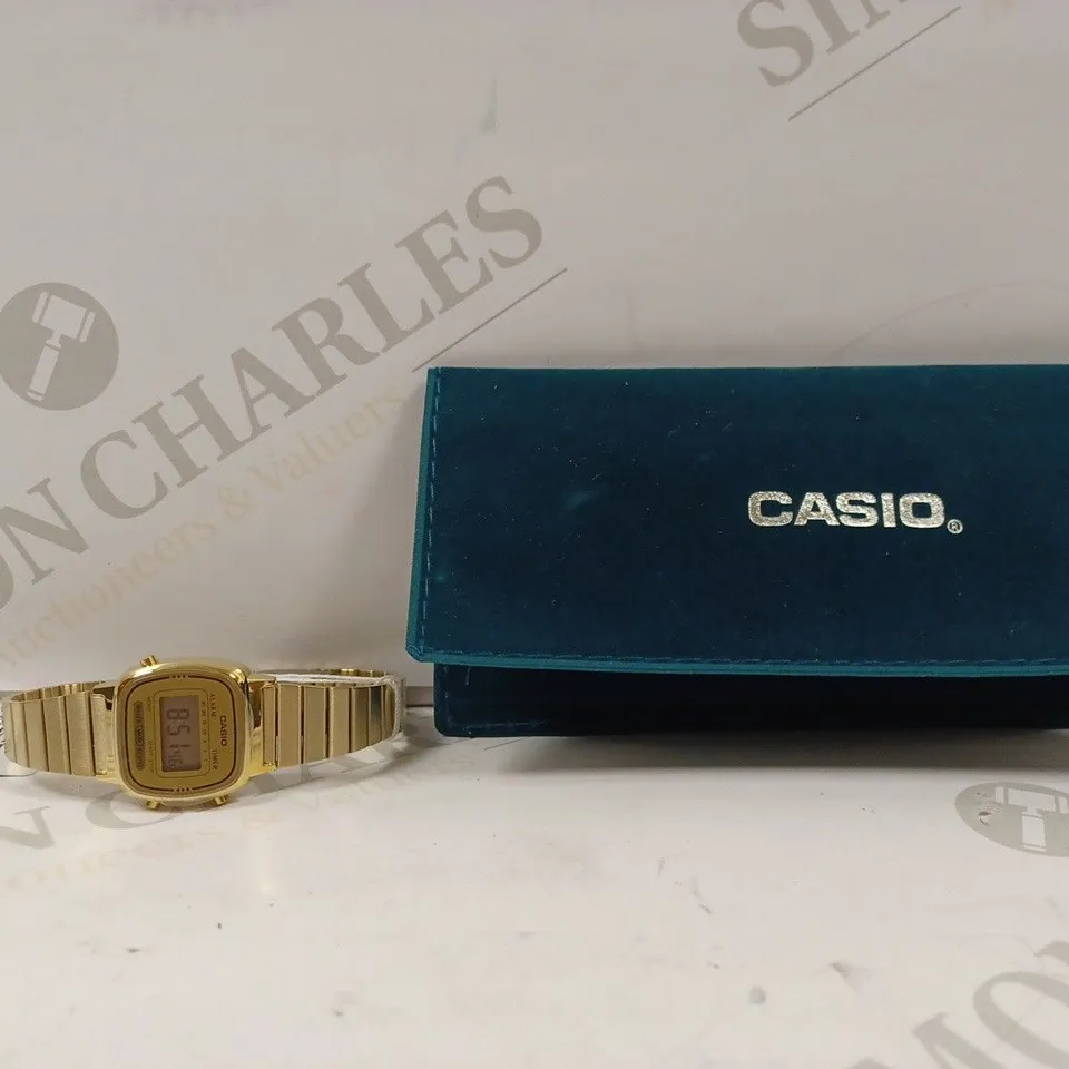 CASIO LA670WGA - 9DF VINTAGE WOMEN'S WATCH DIGITAL QUARTZ LCD DIAL GOLD PLATED S