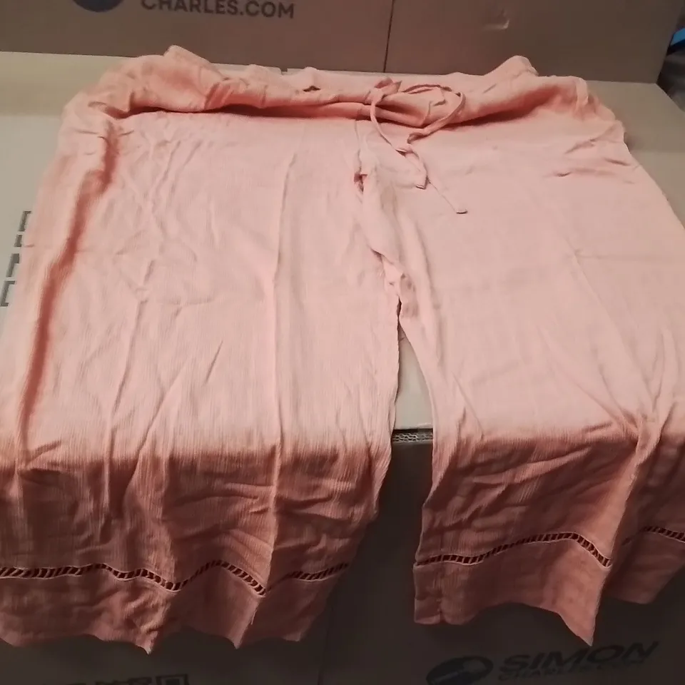 BOXED BRAND NEW APPROXIMATELY 12 JD WILLIAMS CRINKLE WIDE LEG APRICOT TROUSERS SIZE 26