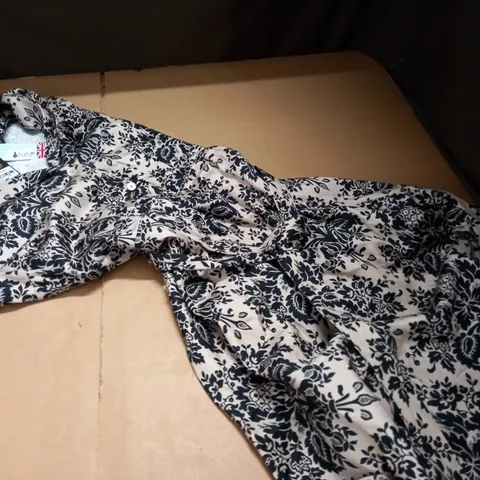 LADY VINTAGE FLORENCE GREY DAMASK - SIZE 18