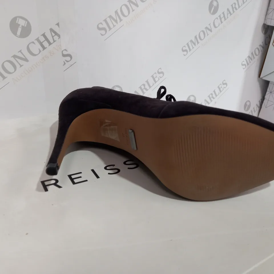 BOXED REISS SUEDE CHOCOLATE BOOT HEELS - SIZE 5