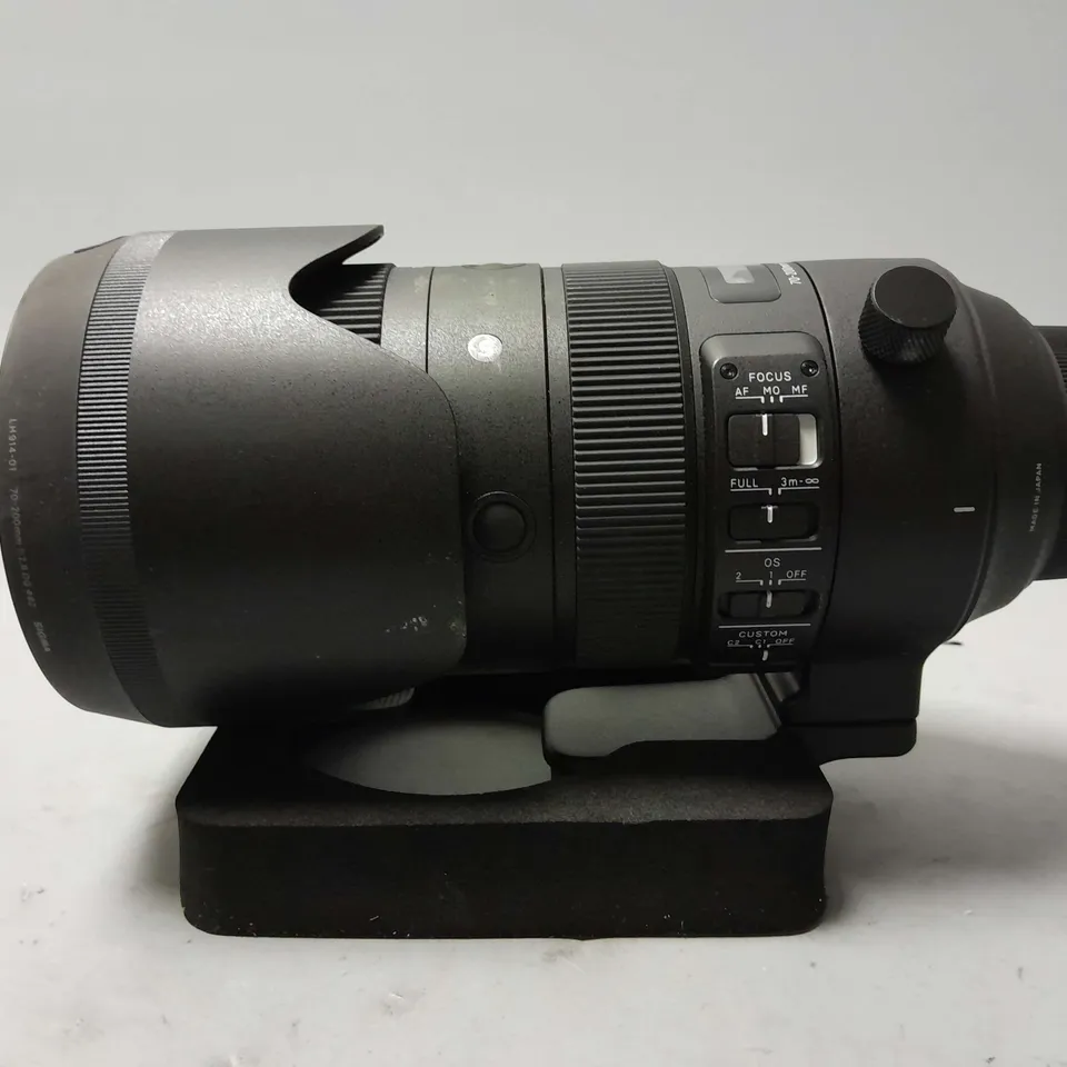 SIGMA LH914-01 70-200mm 1:2.8 DG CAMERA LENS FOR NIKKON