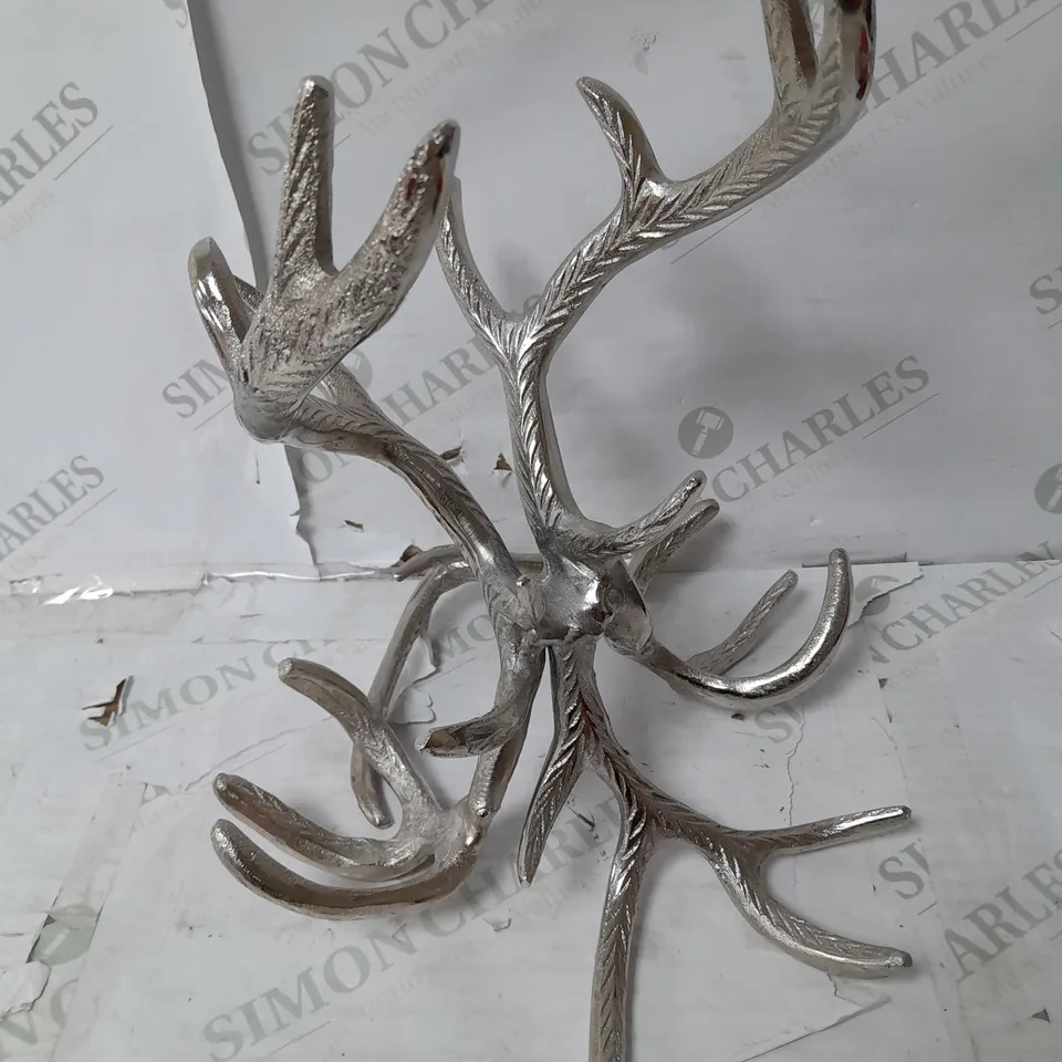 ANTLER DESIGN TABLE CENTRE PEICE 