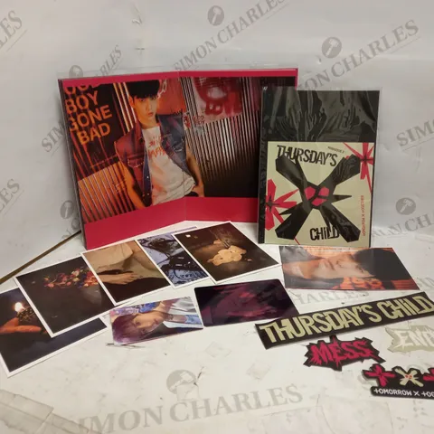 THURSDAY'S CHILD MINISODE 2: TOMORROW X TOGETHER CD COLLECTOR'S EDITION WITH PHOTO CARDS, STICKERS, PHOTO BOOK & POSTCARDS