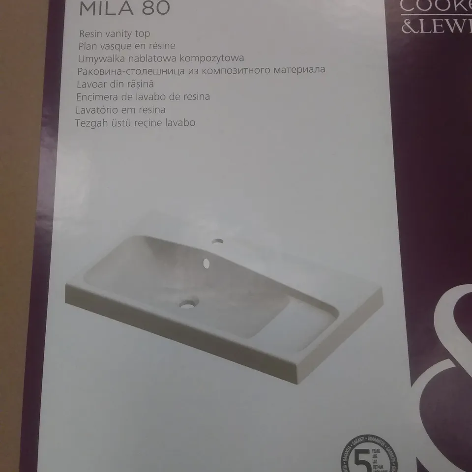 BOXED COOKE & LEWIS RESIN VANITY TOP - WHITE