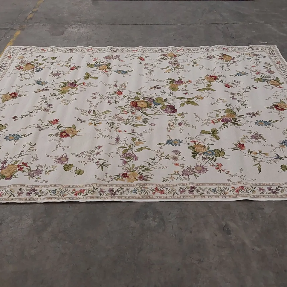 TEPPICH GHOLSTON RUG IN CREAM/OLIVE - 240 X 330CM