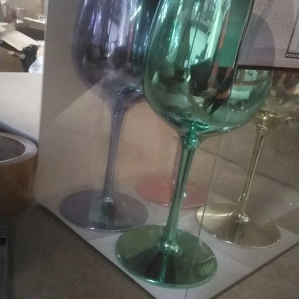 BOXED MIMO WINE GLASSES - SET OF 4