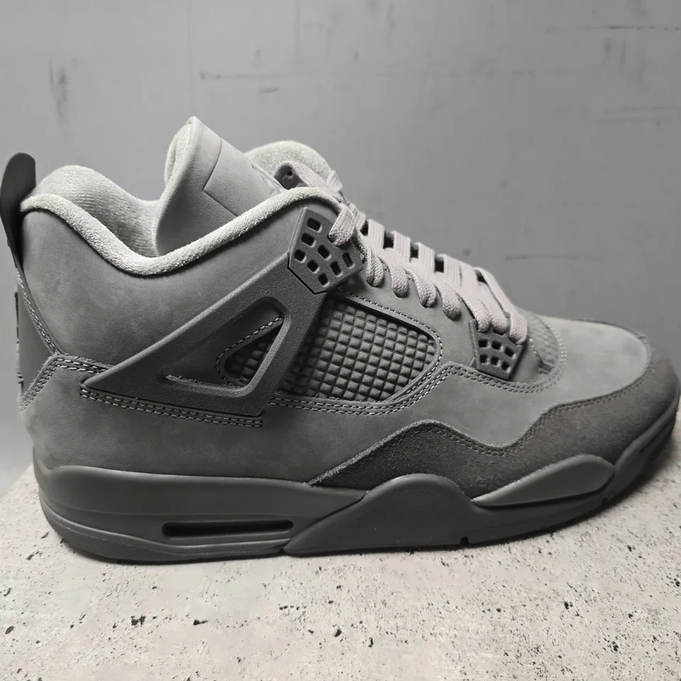 AIR JORDAN 4 RETRO SE - UK 11