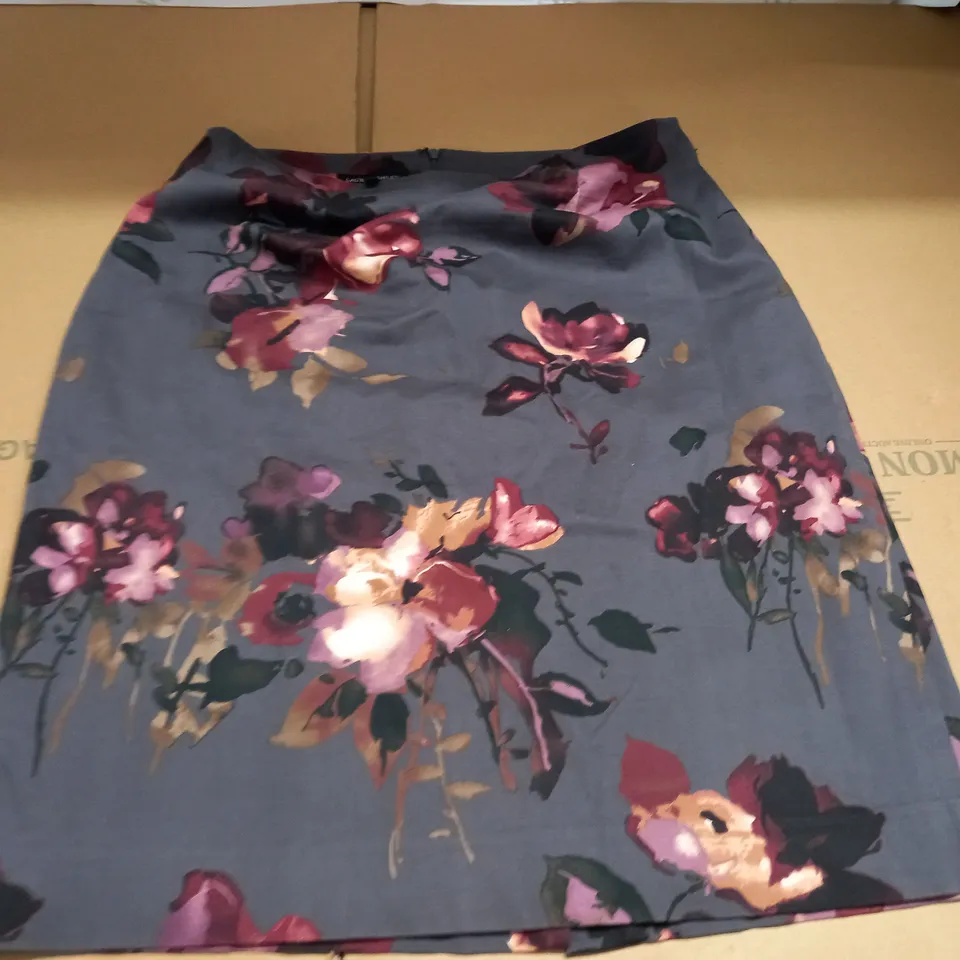 LAURA ASHLEY MID SKIRT - UK 16