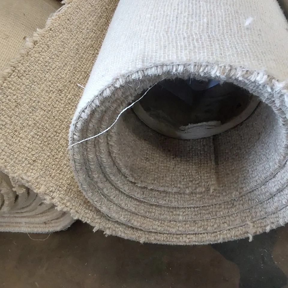 ROLL OF QUALITY LAKELAND HERDWICK ULLSWATER CARPET // SIZE: APPROX 4 X 2.6m
