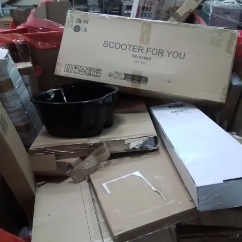 PALLET CONTAINING VARIOUS ASSORTED BOXED HOUSEHOLD ITEMS TO INCLUDE: KIDS SCOOTER, SHOWER SYSTEM, LED BATTEN LIGHT  AND LOTS MORE UNMARKED BOXED ITEMS