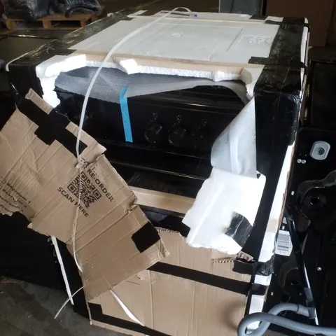 BOXED SWAN SX16710B 50CM WIDE ELECTRIC SOLID BLACK COOKER