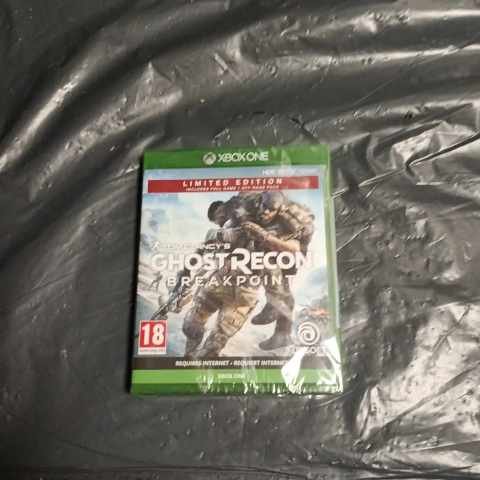 BOX OF APPROXIMATELY 25 ASSORTED ITEMS TO INCLUDE TOM CLANCYS GHOST RECON, IPHONE 14 CASE AND LOVE ISLAND PAJAMAS