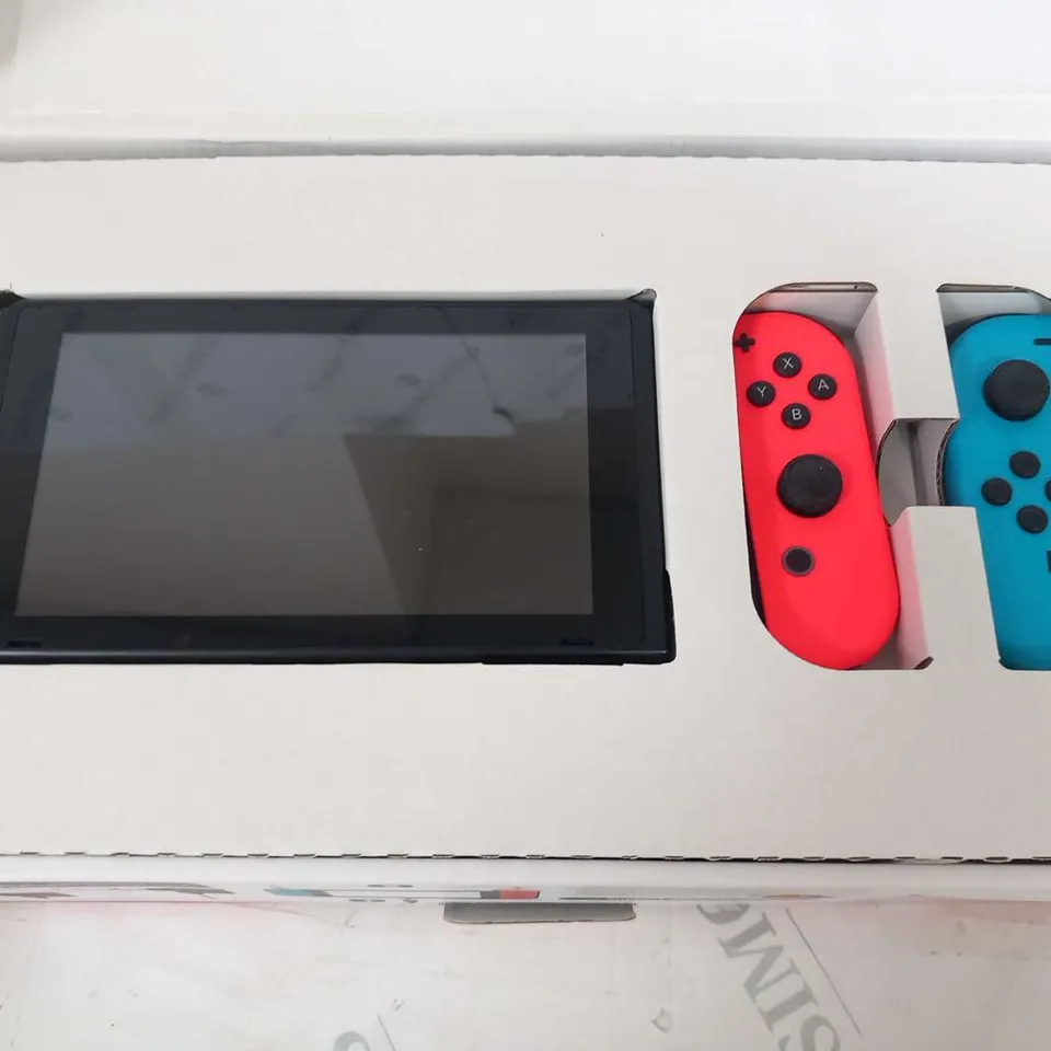 BOXED NINTENDO SWITCH HANDHELD GAMES CONSOLE