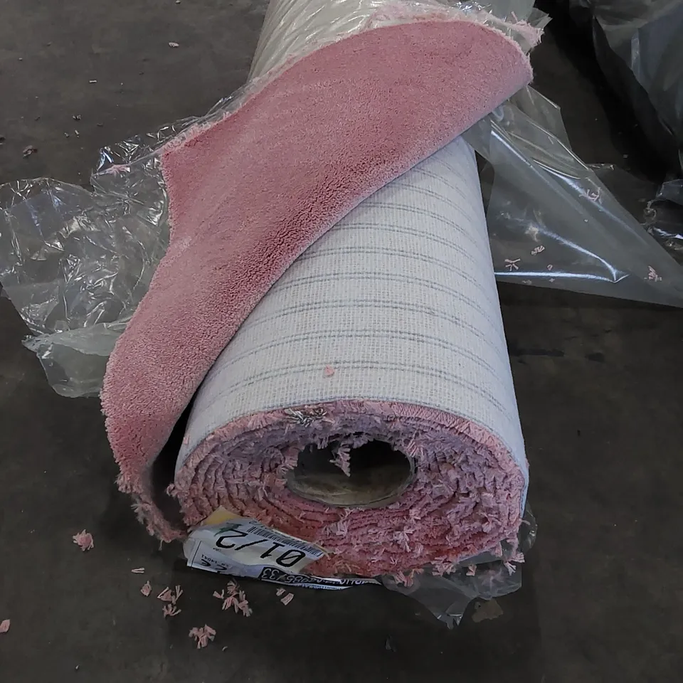 ROLL OF QUALITY VIVID OPULENCE CARPET // SIZE: APPROXIMATELY 8.3 X 4m