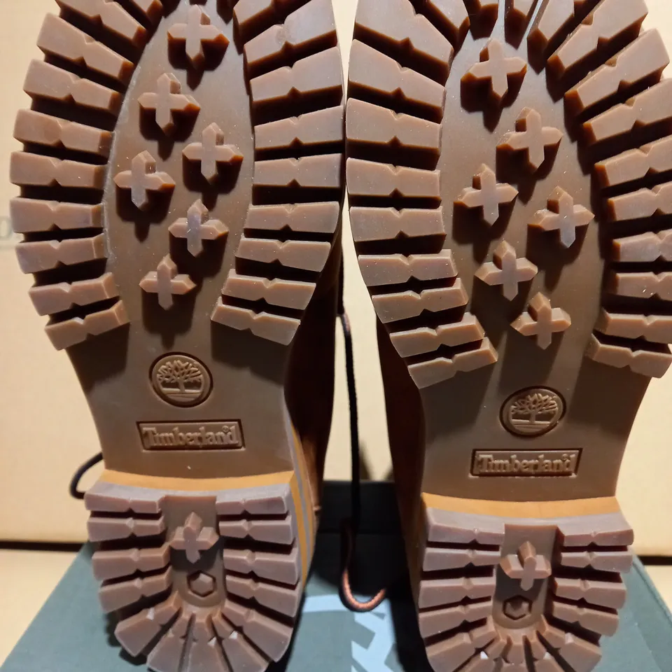 TIMBERLAND COURMA GUY 6 INCH PREMIUM WATERPROOF BOOTS - SIZE 9