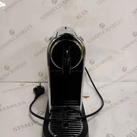 MAGIMIX NESPRESSO COFFEE MACHINE IN SLIVER
