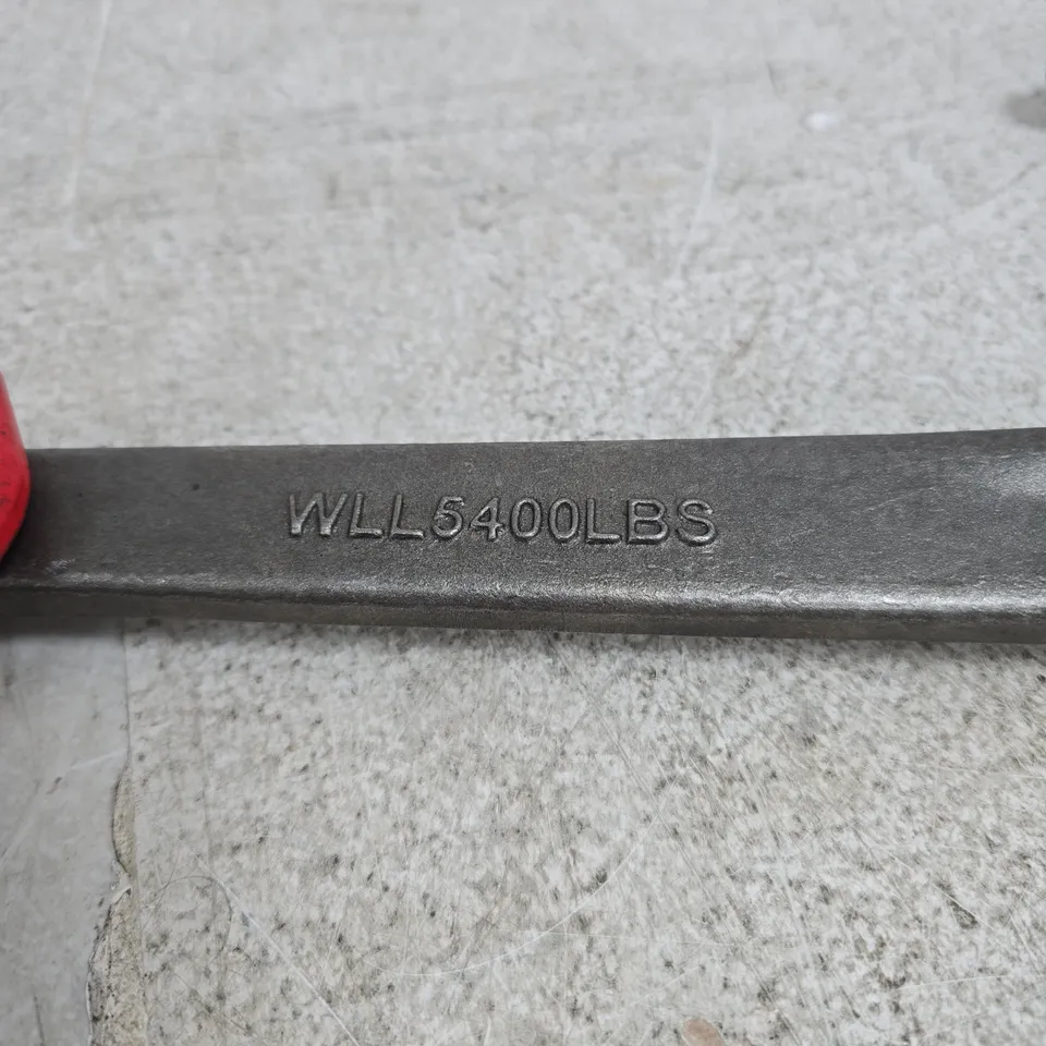 LIFTING CHAIN WITH J HOOKS – WLL 5400 LBS