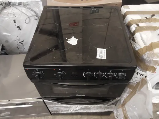 Lot 993: SWAN SX16720W 60CM WIDE TWIN CAVITY ELECTRIC COOKER WITH ...