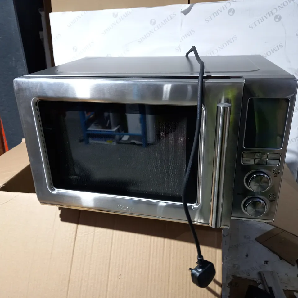 BOXED SAGE INVERTER SOFT CLOSE DOOR MICROWAVE