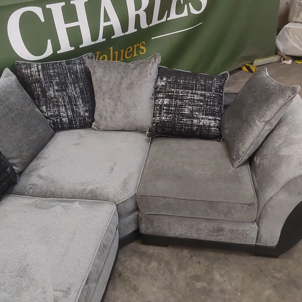 QUALITY DESIGNER UPHOLSTERED CORNER SOFA - BLACK & GREY