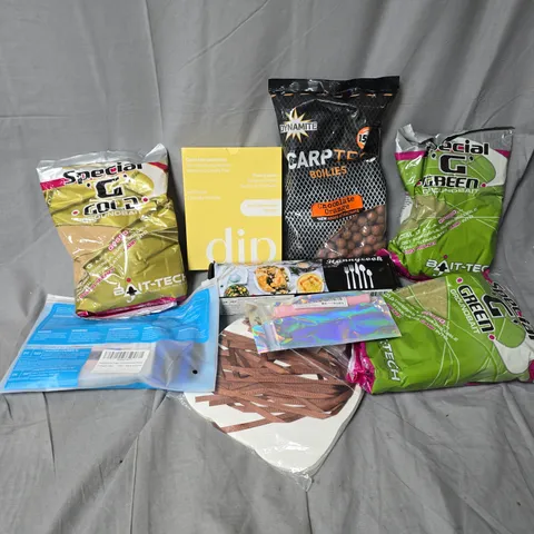 APPROXIMATELY 8 ASSORTED HOUSEHOLD ITEMS TO INCLUDE CARPTEC BOILIES, FUNNYCOOK CUTLERY, SPECIAL G GREEN GROUNDBAT, ETC
