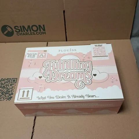 PLOUISE FULFILLING DREAMS GIFT SET TO INCLUDE OWN THE NIGHT LASHES, STARLIGHT SPARKLE SPRAY ETC