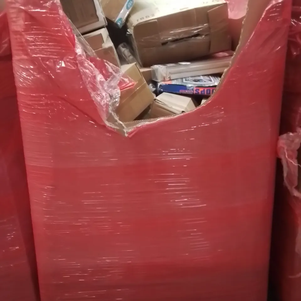 PALLET CONTAINING VARIOUS ASSORTED BOXED HOUSEHOLD ITEMS TO INCLUDE: OFFICE CHAIR, TOILET SEATS, FOOT SPA, PLAY MAT, BLINDS AND LOTS MORE UNMARKED BOXED ITEMS 