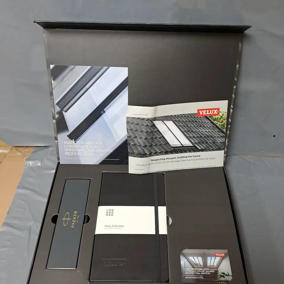 BOXED VELUX EDV FLASHING SET FOR HERUTAGE CONSERVATION ROOF WINDOWS