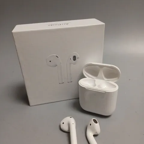 BOXED APPLE AIRPODS WIRELESS EARPHONES 