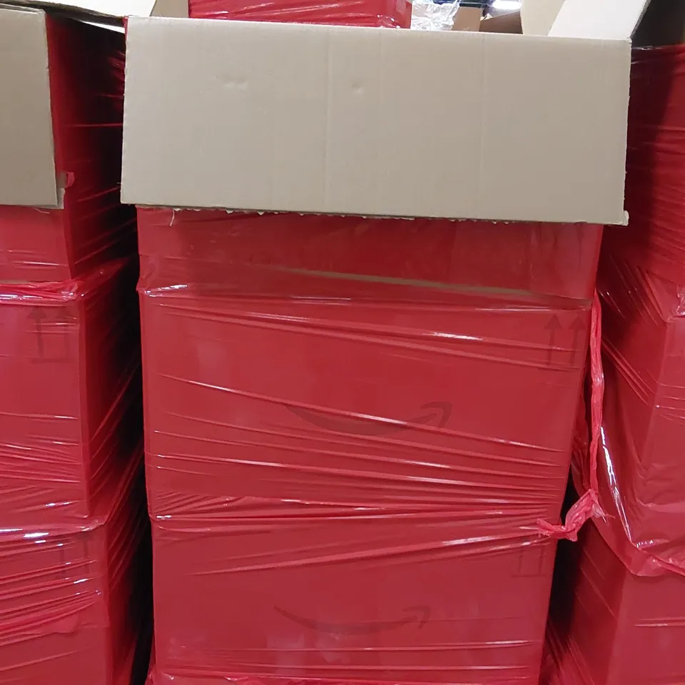 PALLET OF ASSORTED ITEMS INCLUDING: COMPUTER MOUSE, DIAMOND PAINTING, PHONE CASE, WOMEN'S CLOTHING, HALLOWEEN COSTUME, AIR FRYER LINER, WOMEN'S CLOTHING 