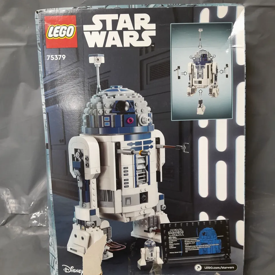 BOXED LEGO STAR WARS R2-D2 - 75379