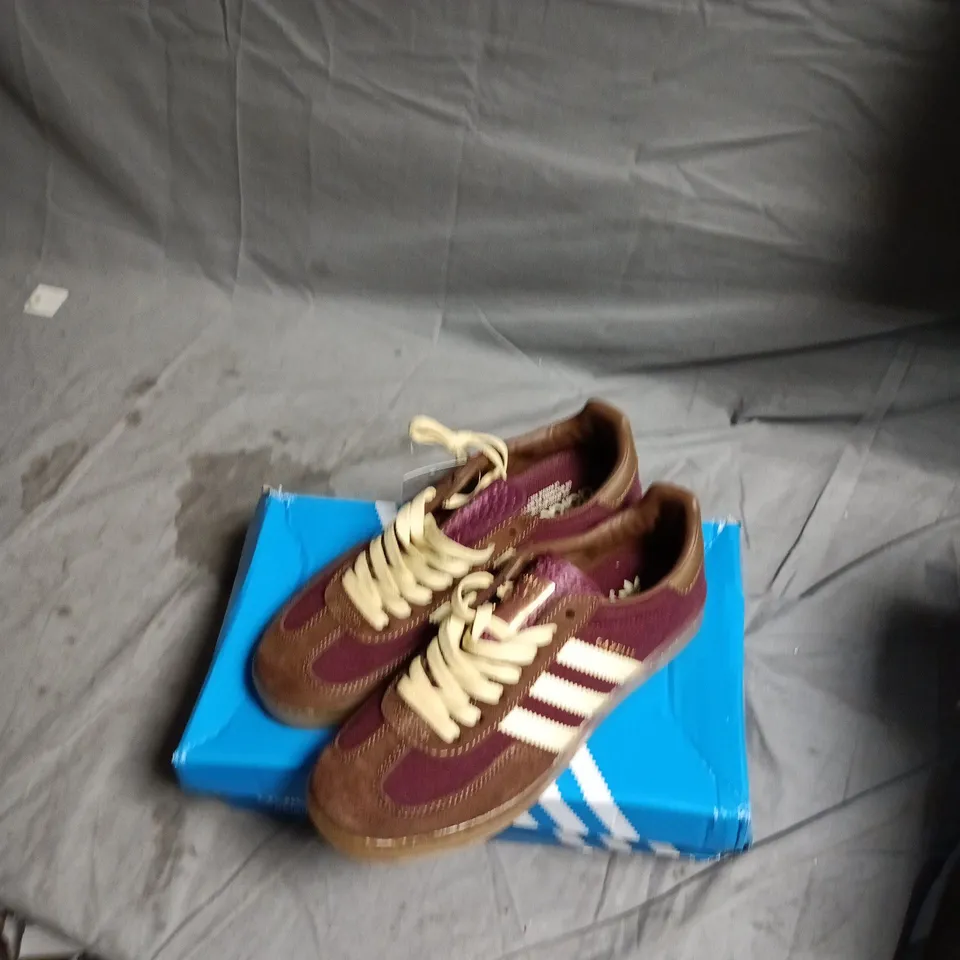 ADIDAS GAZELLE INDOOR WOMEN’S SNEAKERS – CALF SUEDE, WINE RED/BROWN, UK 5 (EU 38)