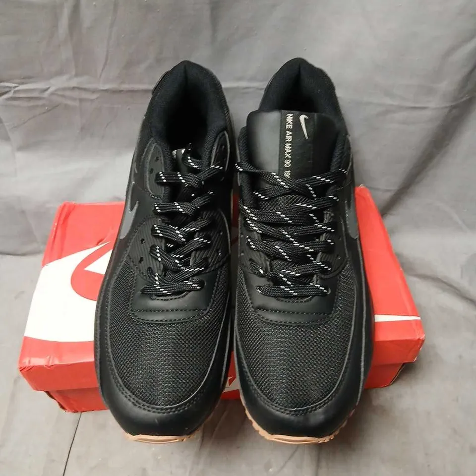 NIKE AIR MAX 90 TRAINERS – BLACK/BLACK, UK 10 (US 11, EUR 44)