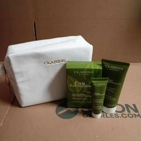 Clarins Eau Extraordinaire Fragrance Gift Set – eau extraordinaire 100ml, body cream 100ml and shower milk 30ml