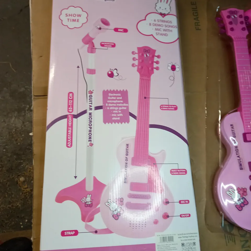 THEMAGICTOYSHOP CHILDREN'S SIMULATION GUITAR AND MICROPHONE