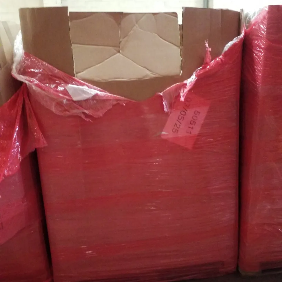 PALLET CONTAINING ASSORTED PRODUCTS INCLUDING DUAL ZONE AIR FRYER, LED BATTEN LIGHT, RUSSELL HOBBS 4 SLICE TOASTER & CAMPING FOLDING MOON CHAIR 